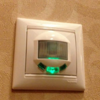 Switch with motion sensor: how to choose and install a light switch with a sensor