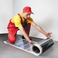 Plancher chaud en carbone infrarouge: principe de fonctionnement et règles de pose