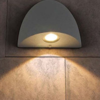 Entrance lamp with motion sensor: TOP-10 popular models and tips for choosing