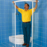 תיקון תא מקלחת: כיצד לתקן נזקים פופולריים לתא מקלחת במו ידיכם