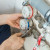 What are the standards for installing common water meters?