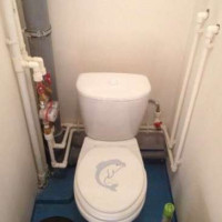 Remplacement des tuyaux dans les toilettes de A à Z: conception, sélection des matériaux de construction, travaux d'installation + analyse des erreurs