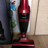 Overview of the Polaris PVCS 1125 vacuum cleaner: a nimble electric broom for the laziest