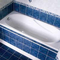 Cómo hacer una mampara para una bañera desde un azulejo: métodos de auto-disposición