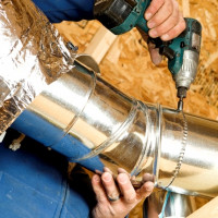 Hur man gör ventilation i landet: finesser och regler för installation av ventilation av ett hus på landet