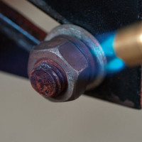DIY-gaslampa från en blåsdrev: en manual för tillverkning och drift