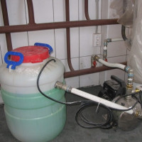 Šildymo sistemos užpildymas aušinimo skysčiu: kaip užpildyti vandeniu ar antifrizu