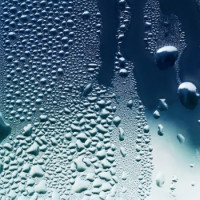 Pourquoi la condensation apparaît sur la cuvette des toilettes et comment s'en débarrasser