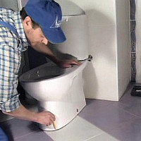 Hur du installerar en toalett på en kakel med dina egna händer: steg-för-steg-instruktioner + installationsfunktioner