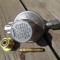 Por qué suena la caja de engranajes del cilindro de gas: qué hacer si el regulador de presión de gas hace ruido