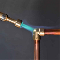 Pájení měděných trubek s plynovým hořákem: užitečné tipy a kroky pro samo pájení