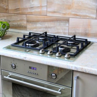 Gas hob connection: safe connection instruction