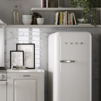 SMEG hűtőszekrény áttekintés: felállítási elemzés, áttekintések + a piac legjobb modelljeinek TOP-5