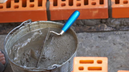 Cement and gravel mortar for wall filter