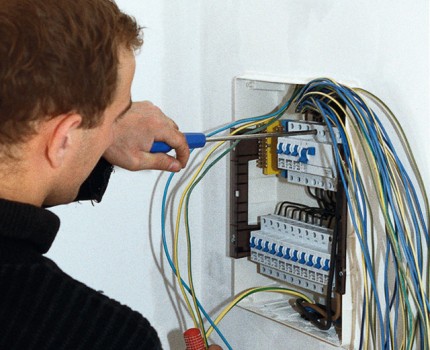 An example of the intricacies of electrical wiring