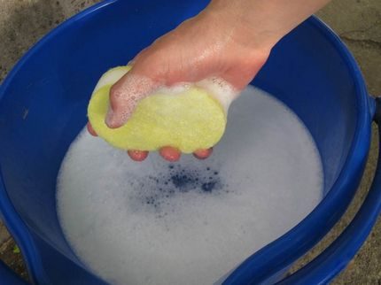 Ang paggamit ng mga foaming detergents