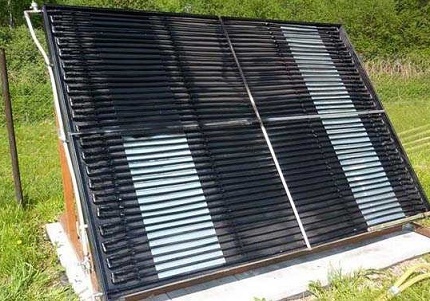 Calefacción solar de una casa privada con colectores abiertos.