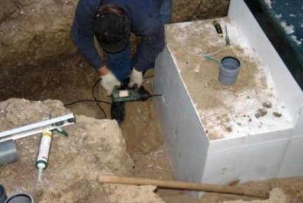 Pag-install ng septic tank Topas