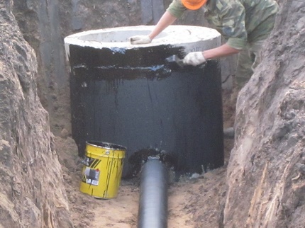 Additional work when installing a concrete septic tank