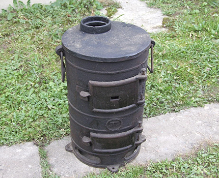 Potbelly stove from a barrel