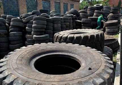 Tires for the construction of a budget cesspool
