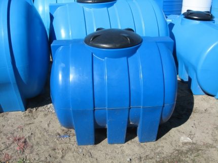 Sink pit from a plastic barrel