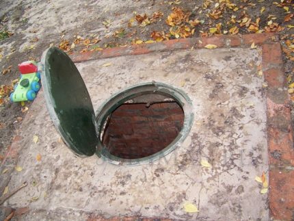 Drain pit cover