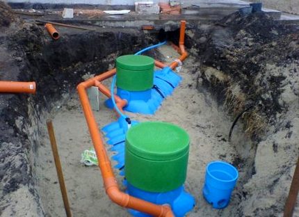 Two-chamber septic tank