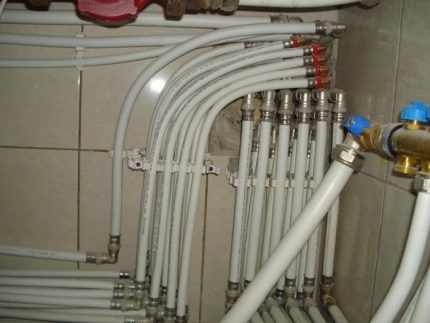 Metal-plastic pipes for heating
