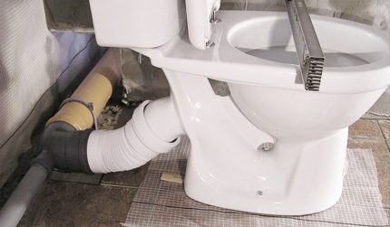 Fan pipe for the toilet: what is needed + nuances of installation and connection