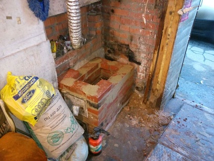 Brick oven for garage