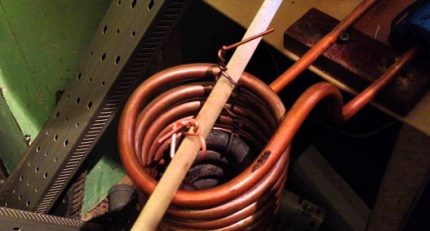 Inductor coil for heater