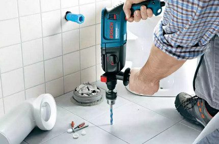 How to drill a hole in a tile