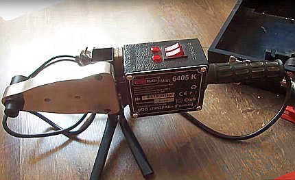 Flat heater soldering iron