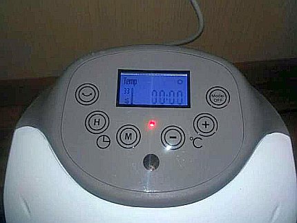 Fan heater with display