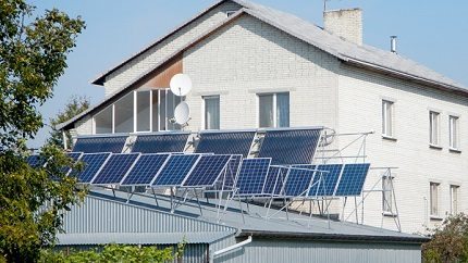 Full-fledged home-made solar station