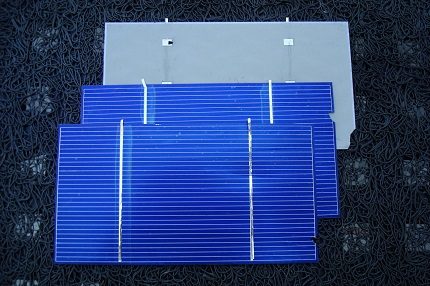 الخلايا الشمسية - 36 أو 72 مجموعة وحدات