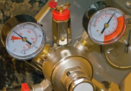 Инструменти за измерване на резервоар за газ