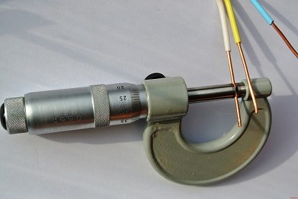 Medida del diámetro del cable