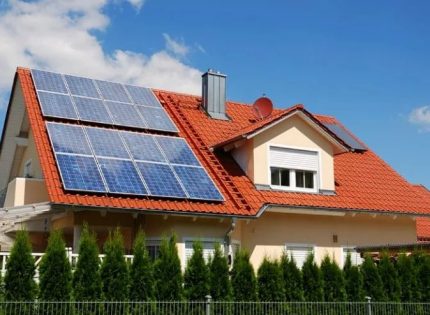 Solární systém na střeše