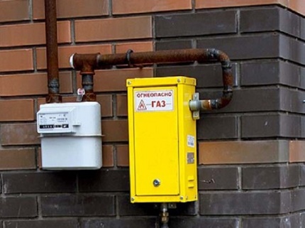 Sistema de suministro de gas de un edificio privado de baja altura.