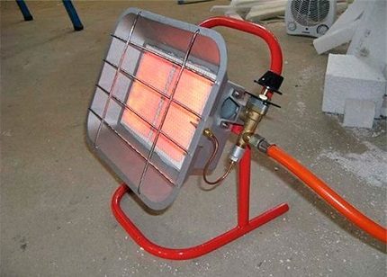 Plynový keramický ohřívač