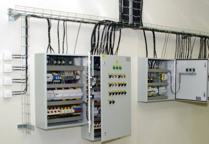 Electrical wall cabinets