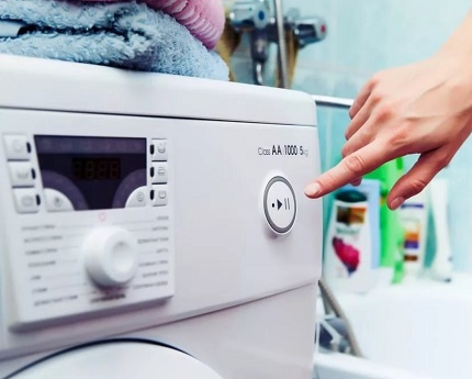 Choosing a program for the washing machine