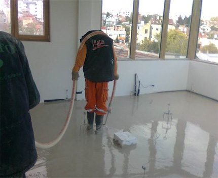 Filling anhydride screed