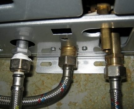 An example of connecting pipes to a mixer