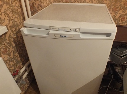 Refrigerador de estilo antiguo