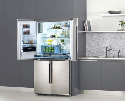 „Samsung“ kelių durų šaldytuvas