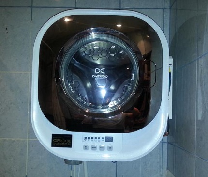 Practical wall mounted washing machine