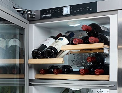 Elite wine storage compartment